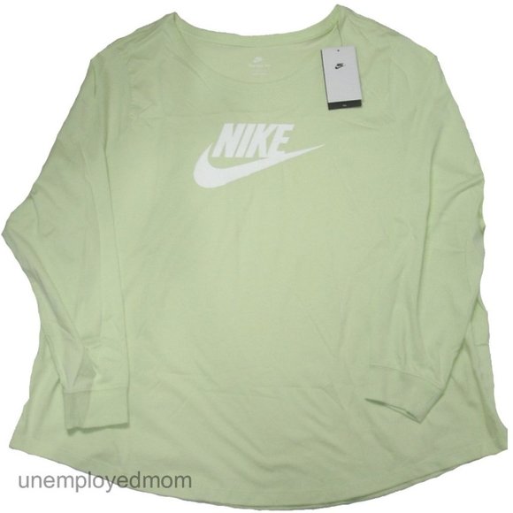 Women's Nike Athletic Tee Long Sleeve Sportswear Active Wear Top Sport Shirt 3X - Picture 4 of 7
